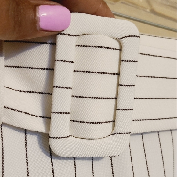 Sara Battaglia | Women's Classic White & Black Striped Skirt Suit (Size Large) - Picture 12 of 16